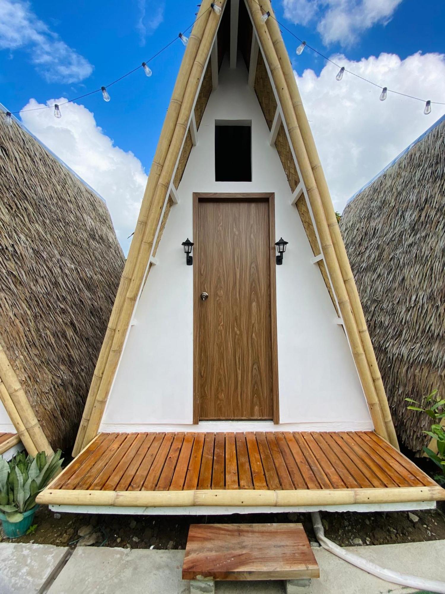 Happy Monkey Hostel Эль-Нидо Экстерьер фото