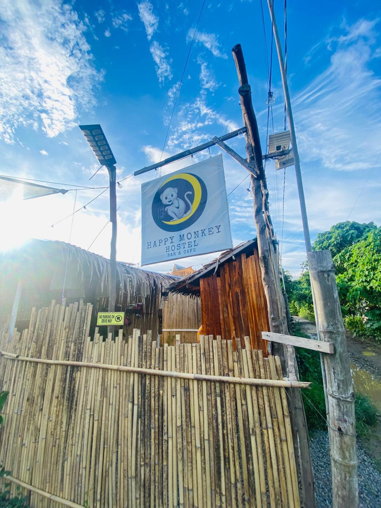 Happy Monkey Hostel Эль-Нидо Экстерьер фото